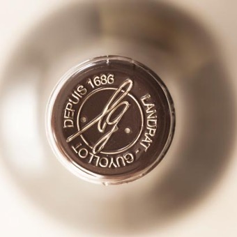 domaine-landrat-guyollot-signature