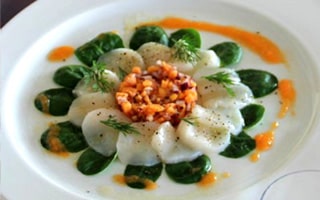 Scallop Corolla with Lime and Pawpaw